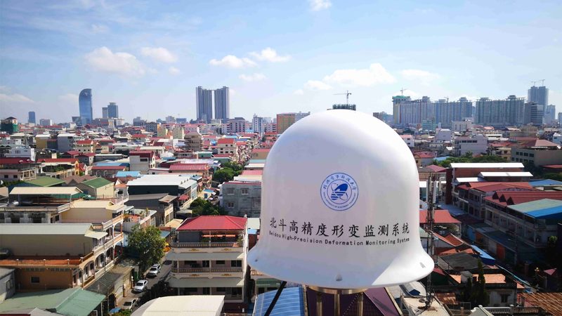 贴片机选型：如何从原理到实际应用一步到位