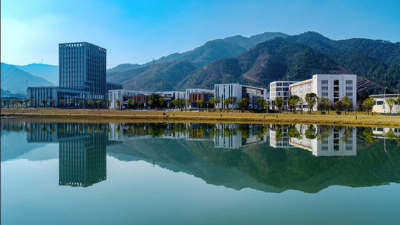 内存芯片规格参数对比：揭秘性能背后的秘密
